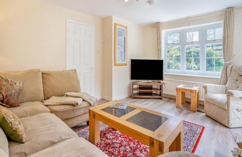 Draethen House | The Retreat Cottage