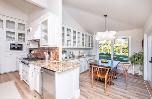 Kit Carson House | The Retreat: Game Room, Pool Table, Pool & Hot tub