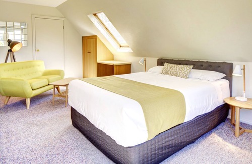 Richmond Hotel | The Richmond Arms Hotel