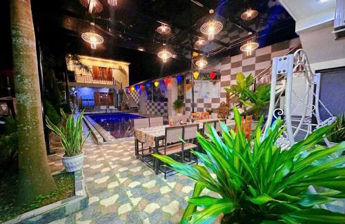 Son Trach Hotel | The Ridge Haven