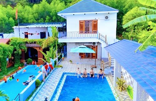 Son Trach Hotel | The Ridge Haven