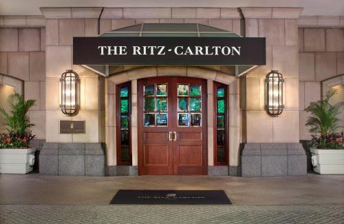 Umeda Hotel | The Ritz-Carlton Osaka