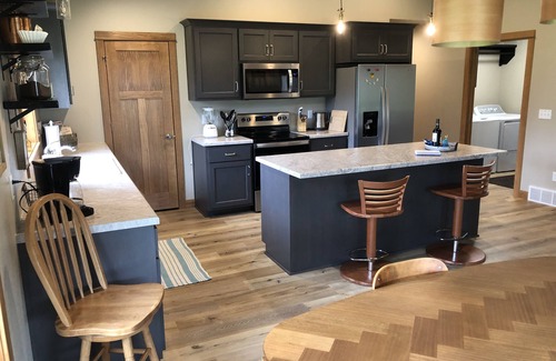 Sheboygan Condo | The River Bed - Condo sleeps 4 on west side