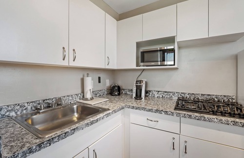 Foggy Bottom Apartment | The River Inn