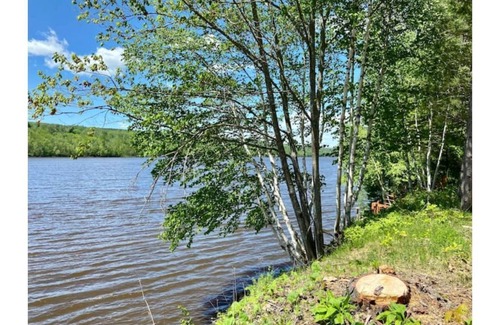Waterville House | The River View at Northampton