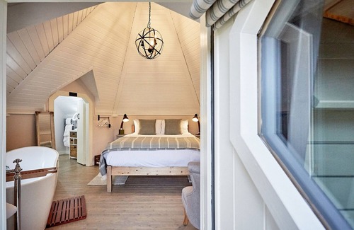 Aymestrey Hotel | The Riverside at Aymestrey