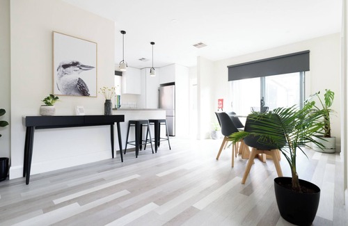 Riverside House | The Riverside Hideaway - A Tranquil Escape