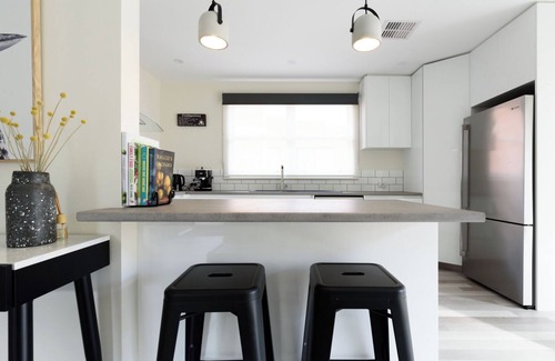 Riverside House | The Riverside Hideaway - A Tranquil Escape