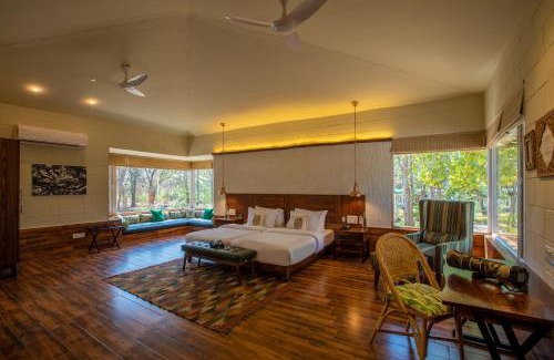 Baihar Hotel | The Riverwood Forest Retreat - Kanha