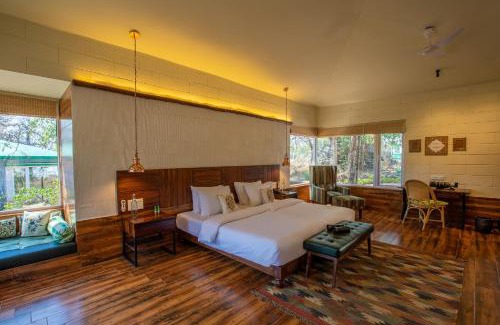 Baihar Hotel | The Riverwood Forest Retreat - Kanha