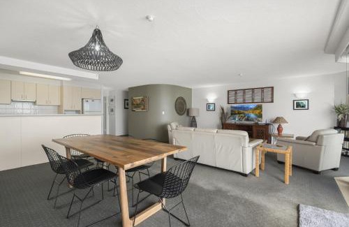 Currumbin Apartment | The Rocks Resort Unit 8G