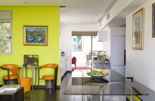 Tel Aviv Apartment | The ROOFTOP ! Solarium+Jacuzzi - ROTHSCHILD/AHAD HA’AM