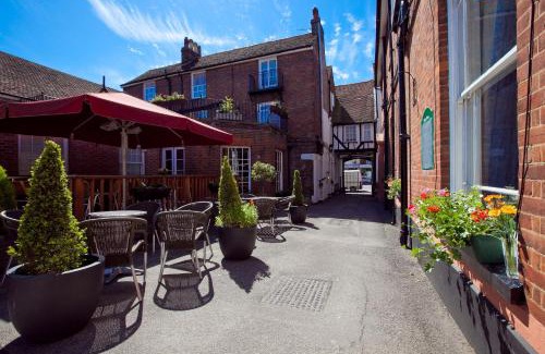 Five Oak Green Hotel | The Rose & Crown Hotel