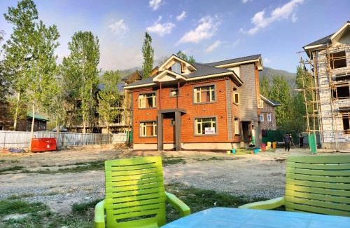 Pahalgam Hotel | The Routes Pahalgam