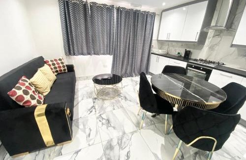 Townfield House | THE ROYAL BOUTIQUE WESTMINSTER LODGE by LONDON SLEEP 9