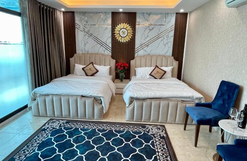 Yen Phu Hotel | The Royal Hotel Near West Lake