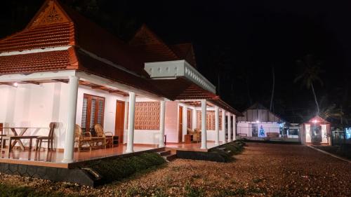 Munroe Island Resort | The Royal Island