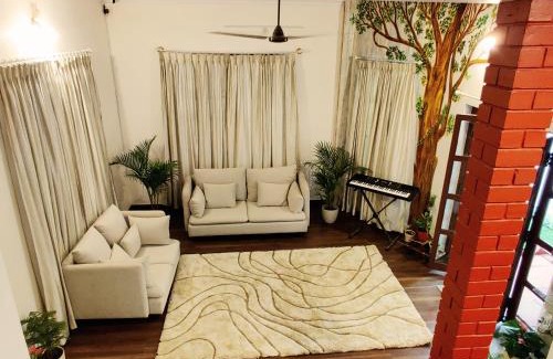 Koramangala House | The Rustic Manor - Homestay