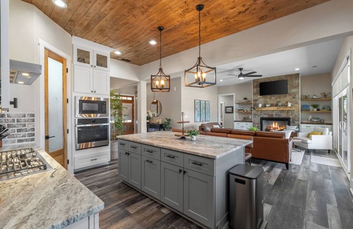 Travelers Rest House | The Sanctuary at Tubbs Mountain