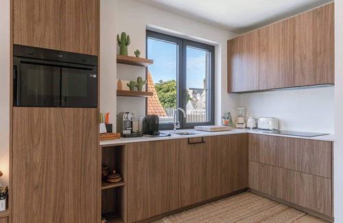 Ghent City Centre Apartment | The Sassy Summit - Chic Comfort, Views & Good Vibe