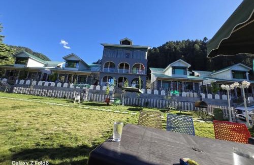 Udhampur District Hotel | The Saz Valley Resort