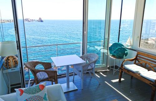 Aci Castello House | The sea you can feel