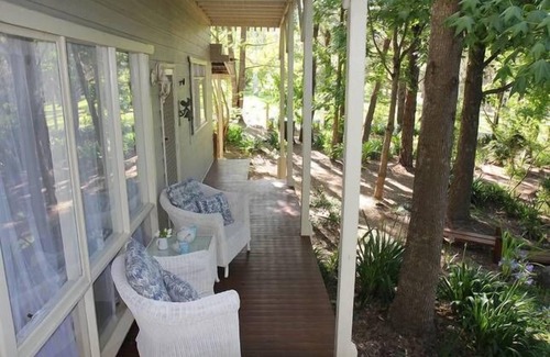 Kangaroo Valley Cottage | The Secret Garden Cottage