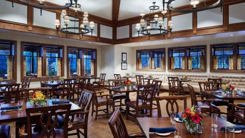 Saint Andrews Hotel | The Sewanee Inn