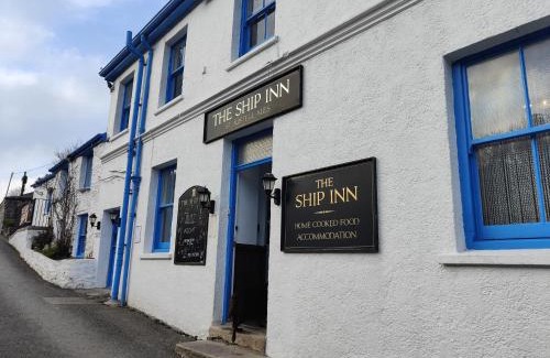 Portloe Bed & Breakfast | The Ship Inn
