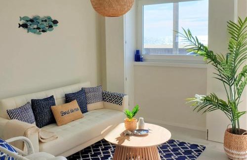Espinho House | The Shore @ Atlantic Beach - Waterfront Beach House, Tiny Pool, Terrasse