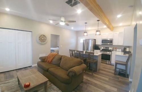 Big Sky House | The shrub in the big sky !