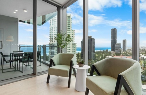 Broadbeach Apartment | The Signature - Brand New Ocean View 2BR Unit Parking/InfinityPool