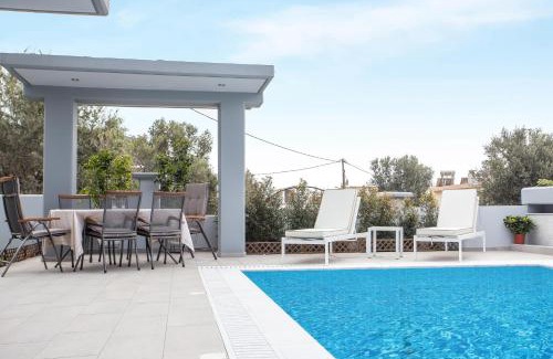 Kalithies Villa | The Sisters Villa