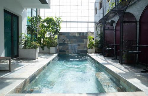 Cocody House | The Six