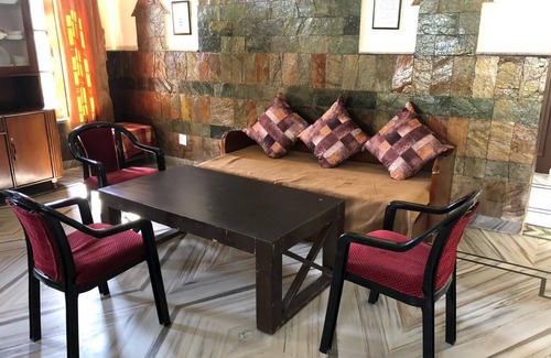 Sidhpur Cottage | The Sojourn 3 bedroom villa for upto 8 people .