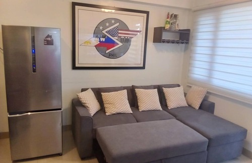 Barangay 76 Condo | The SPLENDOR: Comfortable living by Awsom Phil