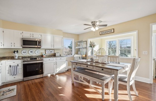 Waterford Other | The Spring House: Entire Home Rental on 74-acre, Scarlet Springs Farm
