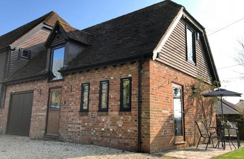 Woodfalls House | The Stable Barn *On the edge of the New Forest*