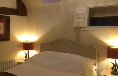 Milton Abbas Apartment | The Stable Loft...a cosy self contained apartment