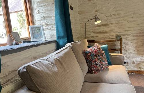 Tremain Cottage | The Stables Cottage - Three bedrooms, Cardigan Bay, West coast of Wales