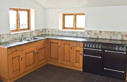 Peak District Cottage | The Stables, EDALE