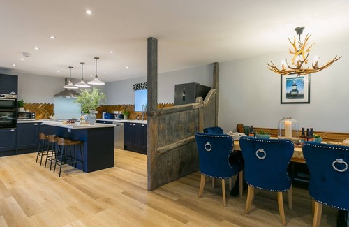 Bryngwran Cottage | The Stables - with hot tub sleeps 8 guests in 3 bedrooms