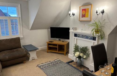Shifnal Apartment | The Staff Quarters
