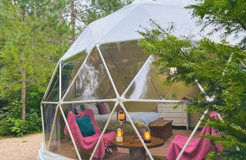 Unorganized Centre Parry Sound RV Rental | THE STARGAZER GEODOME: Shabby Chic & Very Private