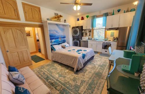 Fort Atkinson Apartment | The Starlight Tower Ocean Breeze Suite apartment hotel