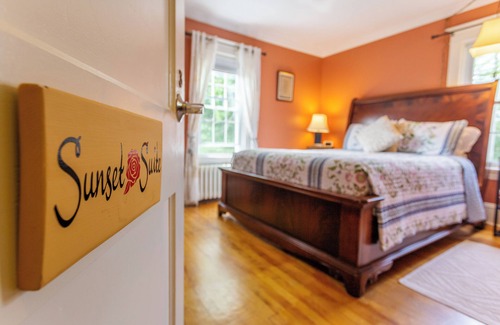 Wolfville Bed & Breakfast | The Stella Rose B&B