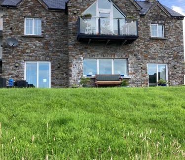 Glengarriff House | The Stone Cottage