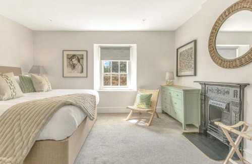 Medbourne House | The Stone House