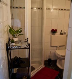 Volendam House | The Studio Guesthouse