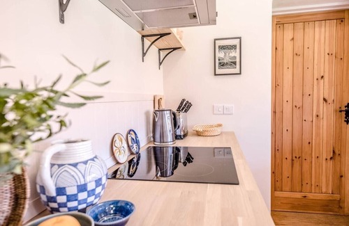 Woodbridge House | The Studio, Ivy Lodge Barn, Hoo